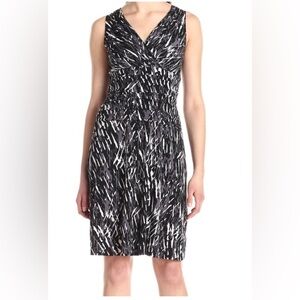 Nine West Dress Sleeveless Surplus Abstract Black White Stretch 8 NWT